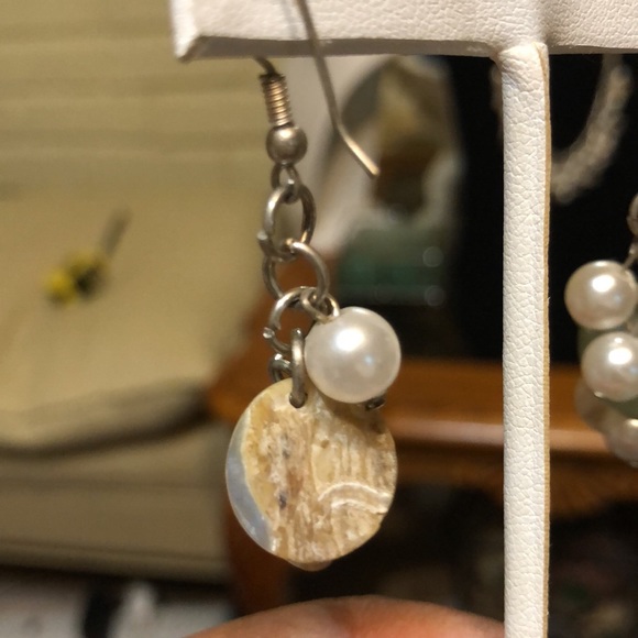 Park Lane Pearl & Shell Necklace Set - Picture 7 of 11